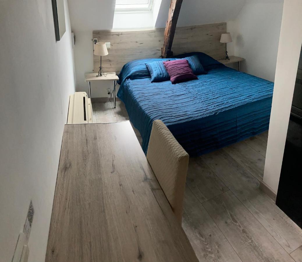 Le Jaonnet Bed & Breakfast Nabirat Bagian luar foto
