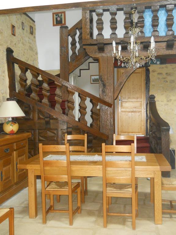 Le Jaonnet Bed & Breakfast Nabirat Bagian luar foto
